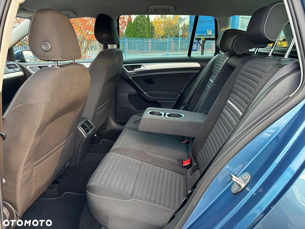 Volkswagen Golf 1.2 TSI BlueMotion Technology Cup - 11