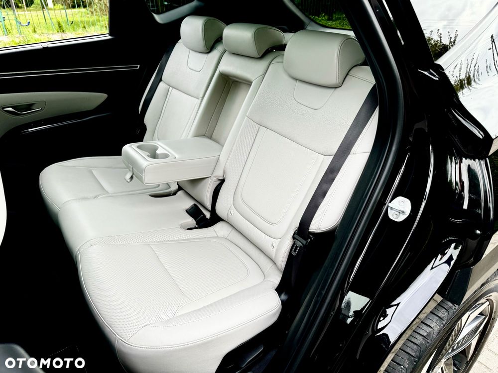 Hyundai Tucson 1.6 CRDi 48V-Hybrid 2WD DCT Prime - 28