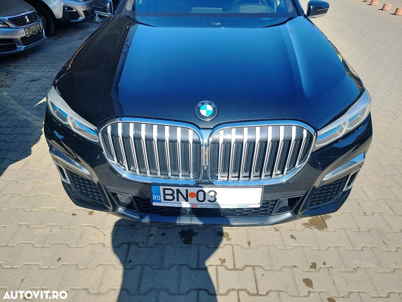 BMW Seria 7 740d xDrive - 37