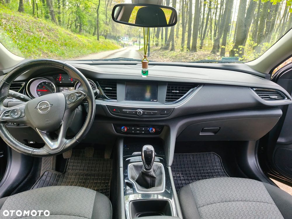 Opel Insignia - 13