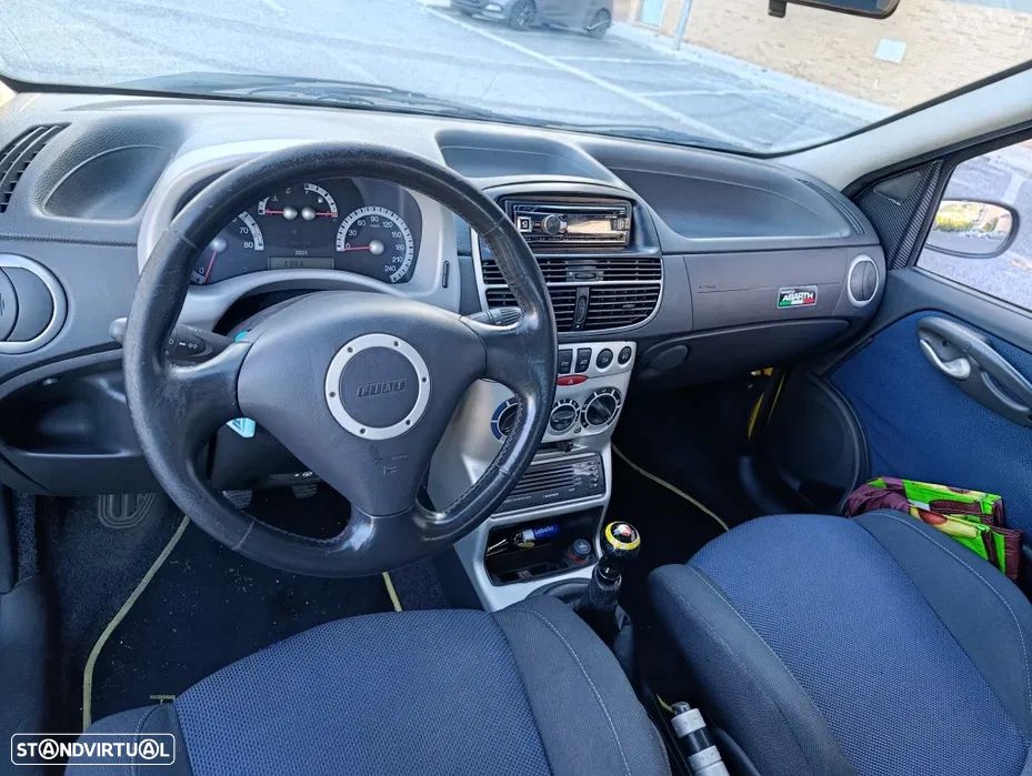 Fiat Punto 1.8 16V HGT - 7