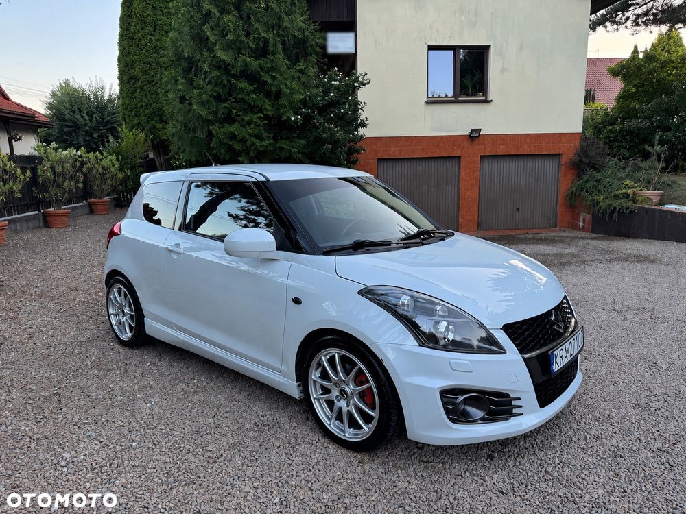 Suzuki Swift 1.6 Sport - 1