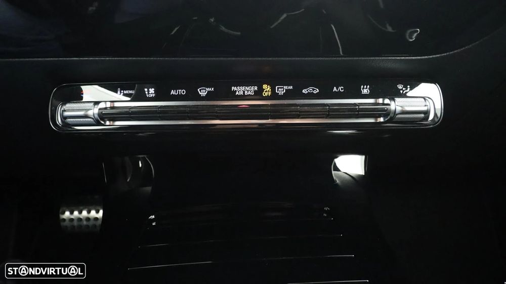 Mercedes-Benz A 250 e - 22