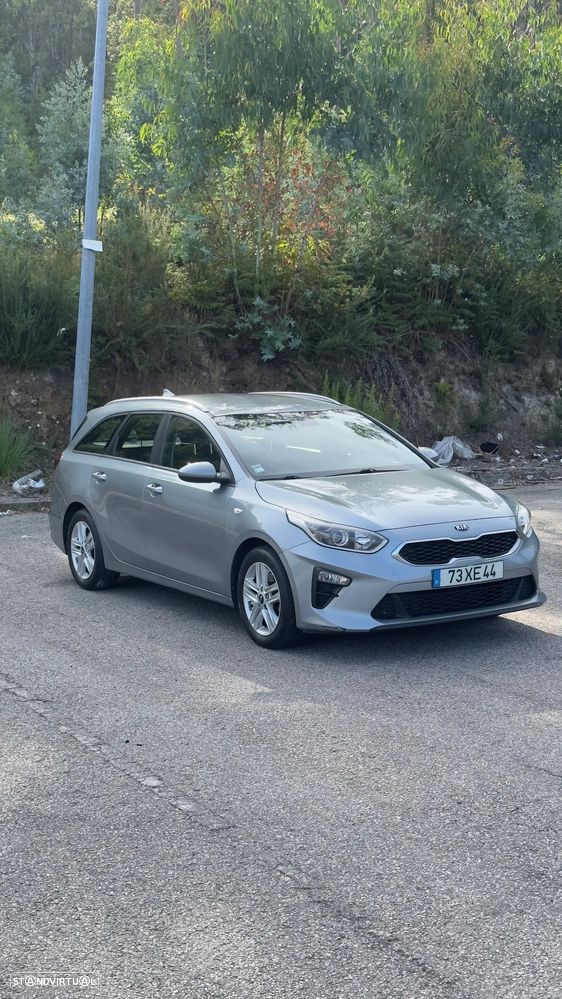 Kia Ceed SW 1.6 CRDi SX - 1