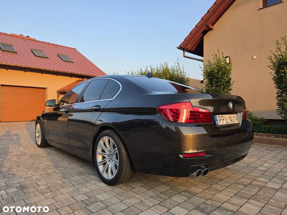 BMW Seria 5 520d - 5