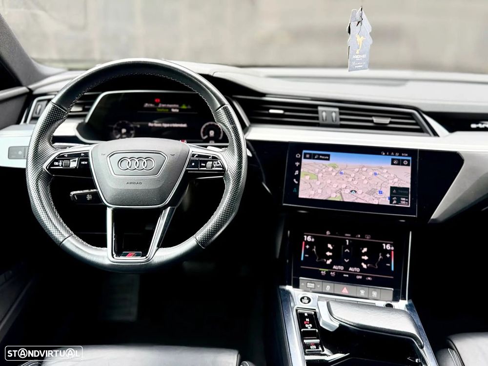 Audi e-tron Sportback 55 quattro S line - 11