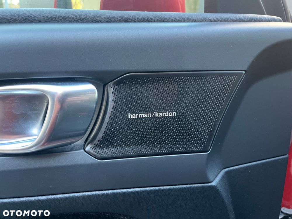 Volvo XC 40 D3 Momentum Pro - 13