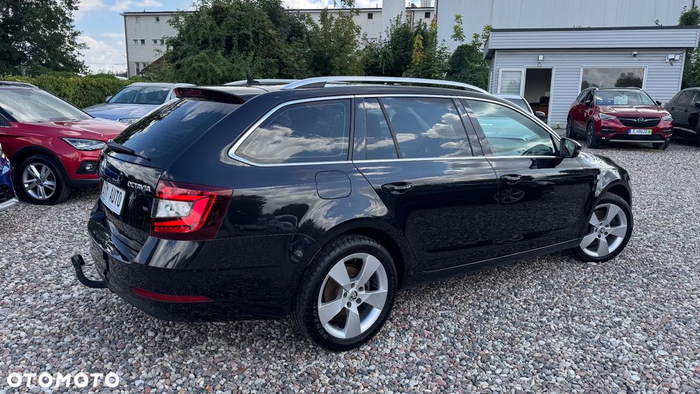 Skoda Octavia 2.0 TSI DSG Style - 18