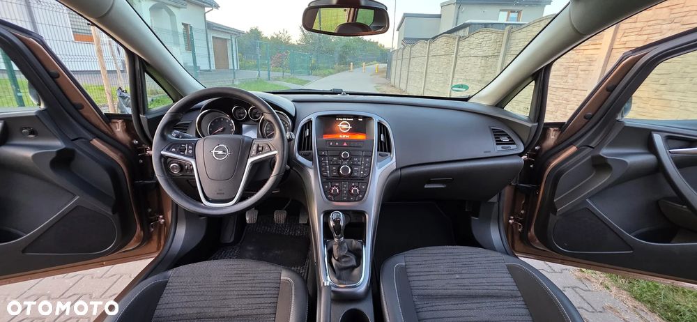 Opel Astra 1.4 Turbo Edition - 16