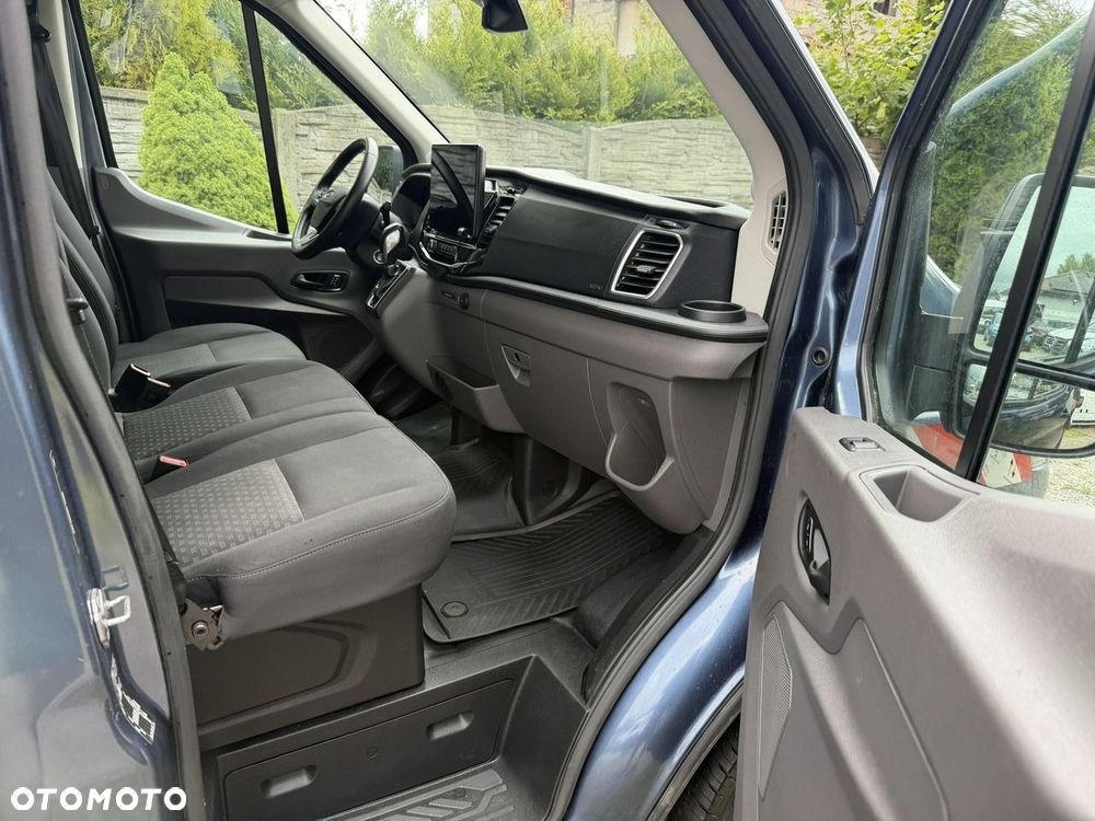 Ford Transit - 23