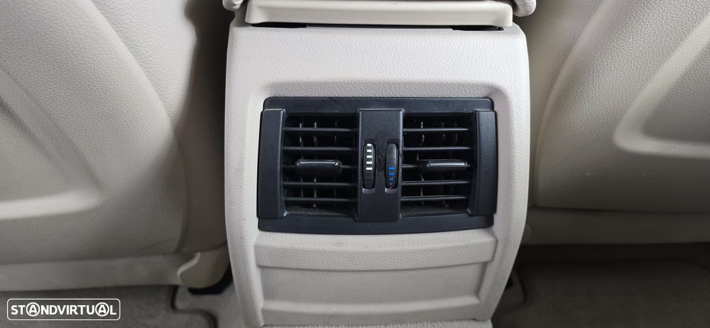 BMW 320 d Sport-Aut. Modern Line - 24