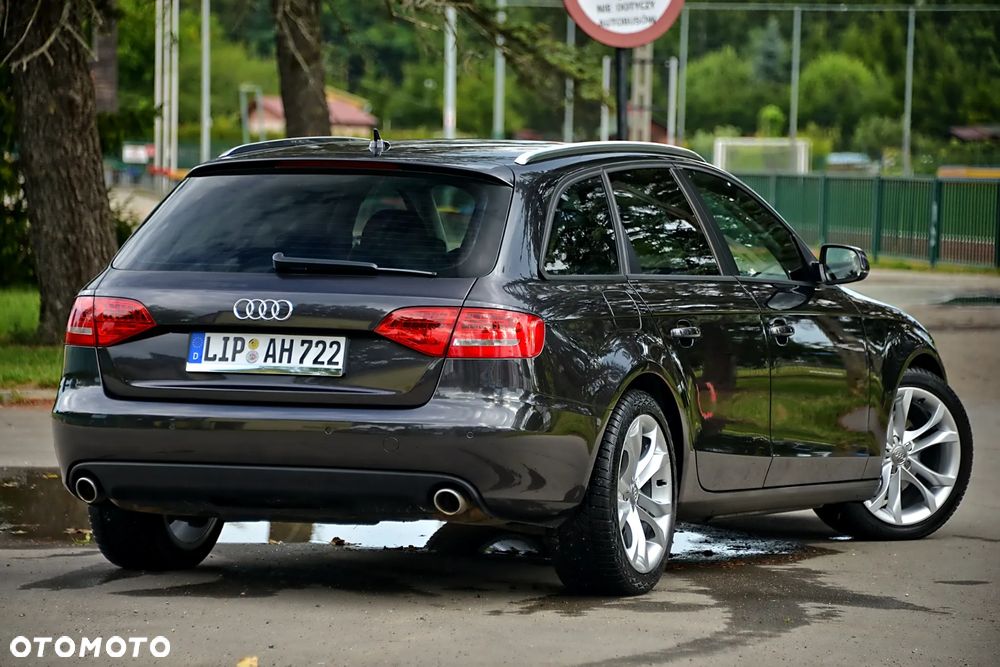 Audi A4 Avant 3.0 TDI Quattro Tiptronic - 18