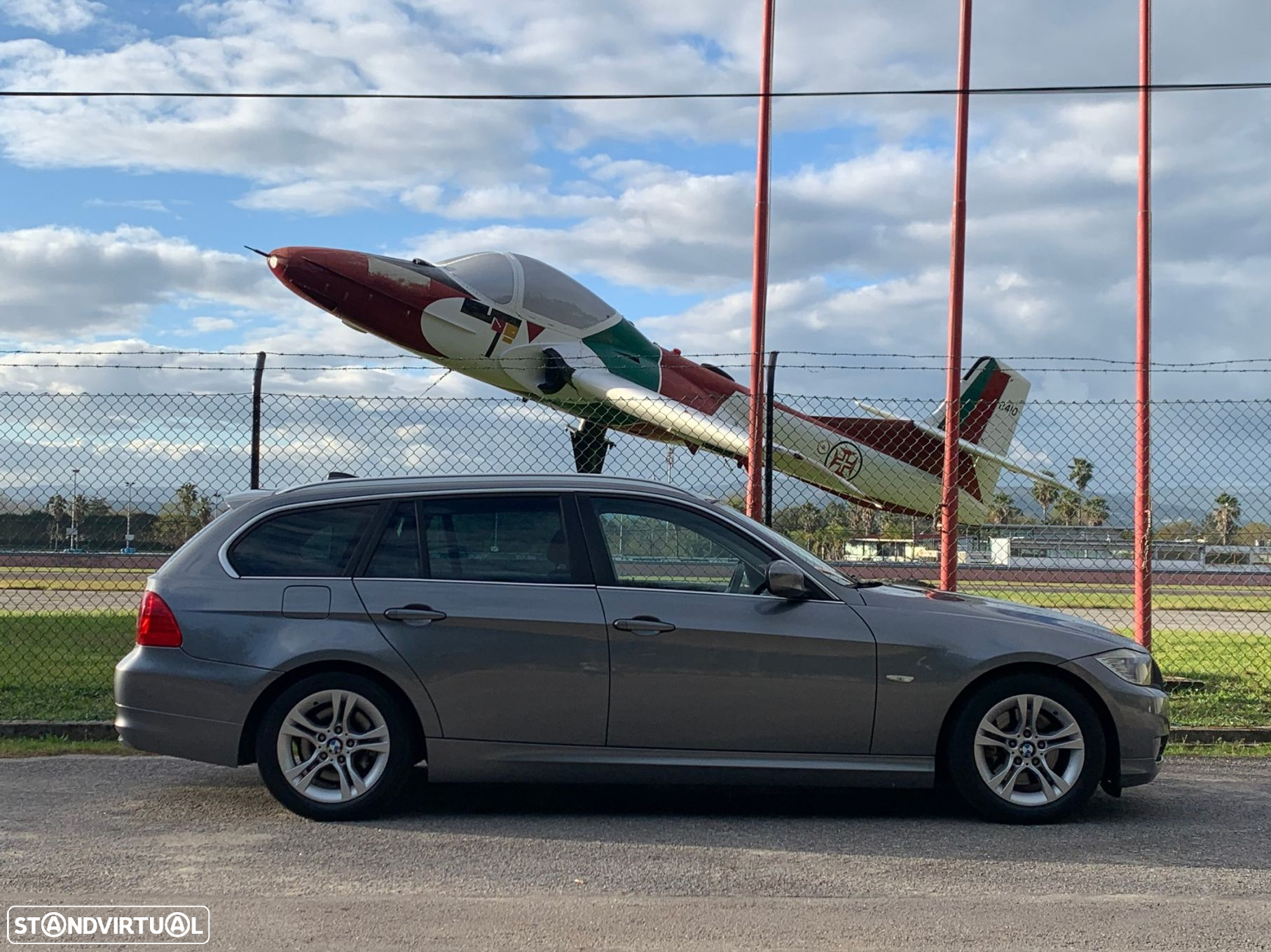 BMW 320 d Touring Navigation - 7