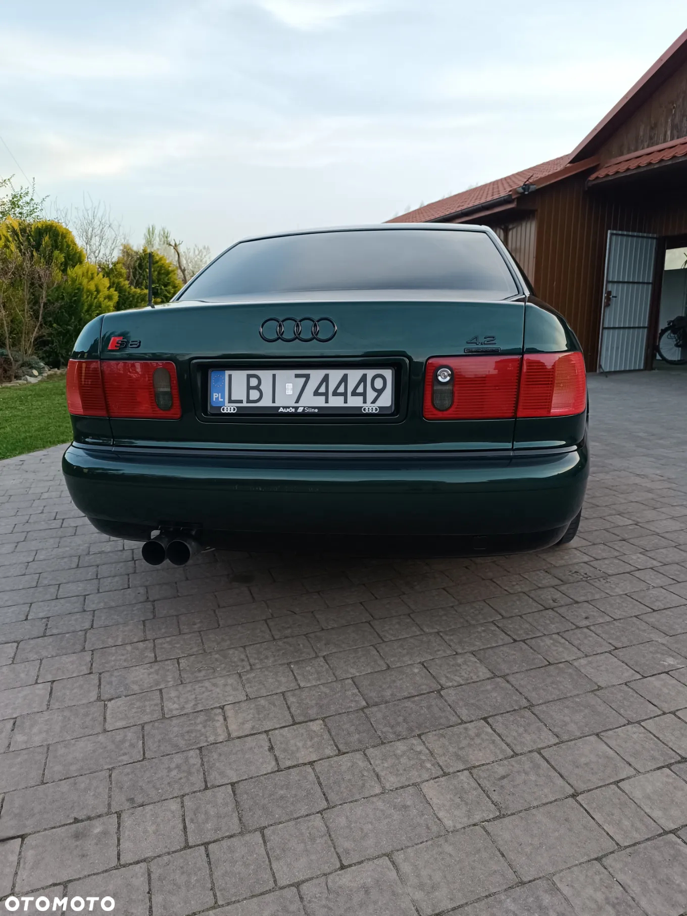 Audi A8 4.2 Quattro - 4