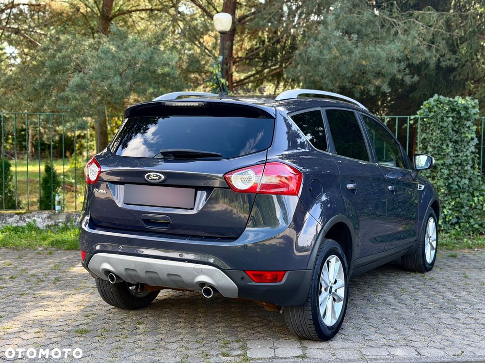 Ford Kuga 2.0 TDCi 2x4 Titanium - 6