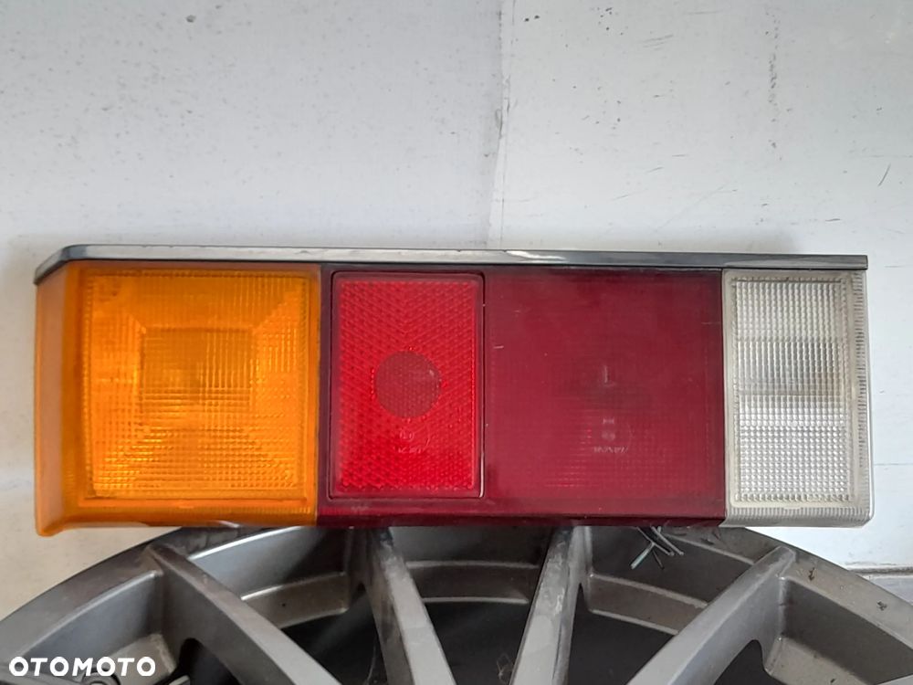 Lampa lewy tył Volkswagen Scirocco MK1 Hella 531945095 - 1