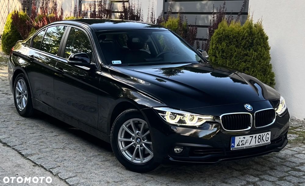 BMW Seria 3 318i Sport Line - 3