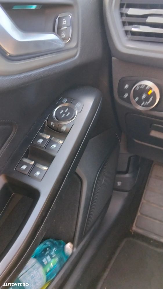 Ford Focus 1.5 TDCi DPF Start-Stopp-System Aut. Business - 12