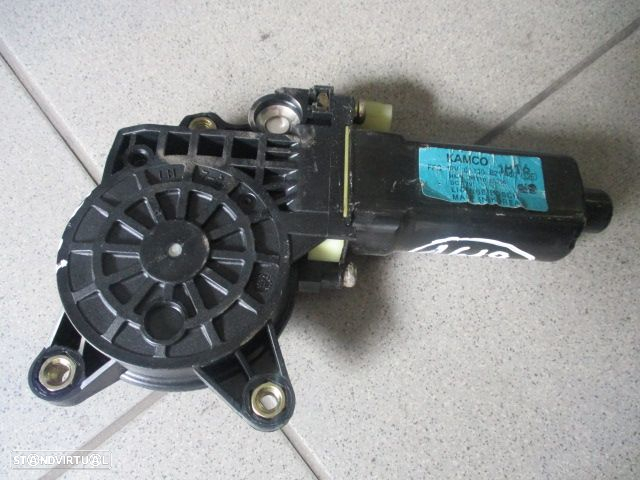 Motor Elevador Vidro 0130821400 HYUNDAI H1 2002 FE - 2