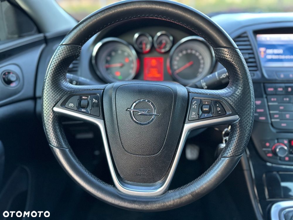 Opel Insignia - 13