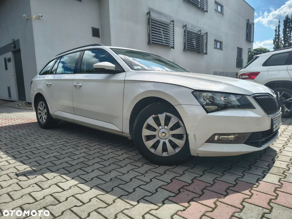 Skoda Superb 1.4 TSI 4x4 ACT Active - 2