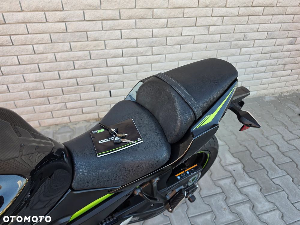Kawasaki Z 650 - 4