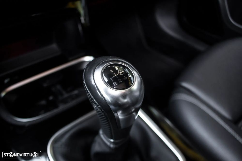 Mercedes-Benz A 180 d Business Solutions - 23