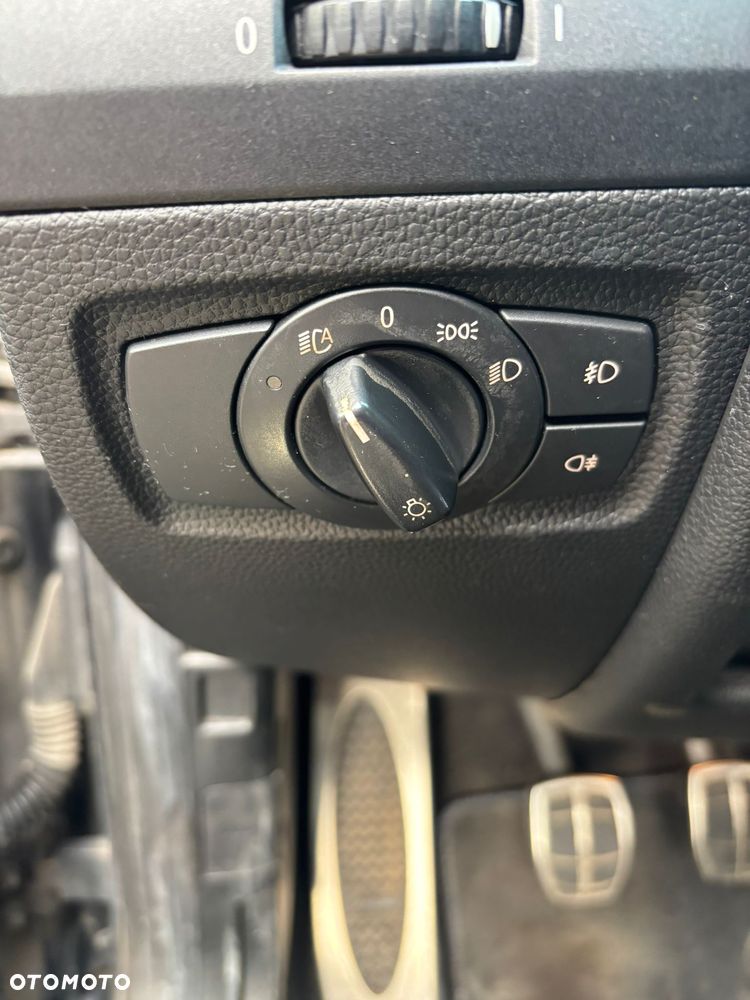 BMW Seria 1 - 22