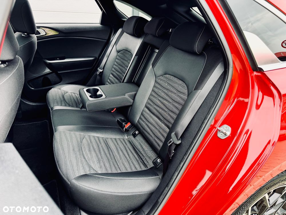 Kia ProCeed 1.5 T-GDI DCT7 OPF GT LINE - 8
