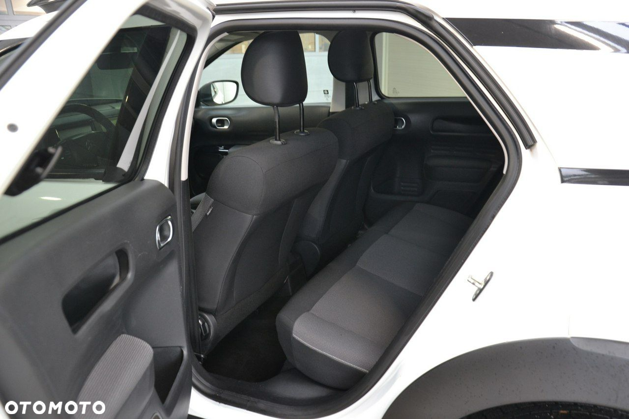 Citroën C4 Cactus - 23