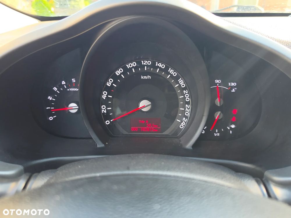 Kia Sportage 1.7 CRDI 2WD Spirit - 11