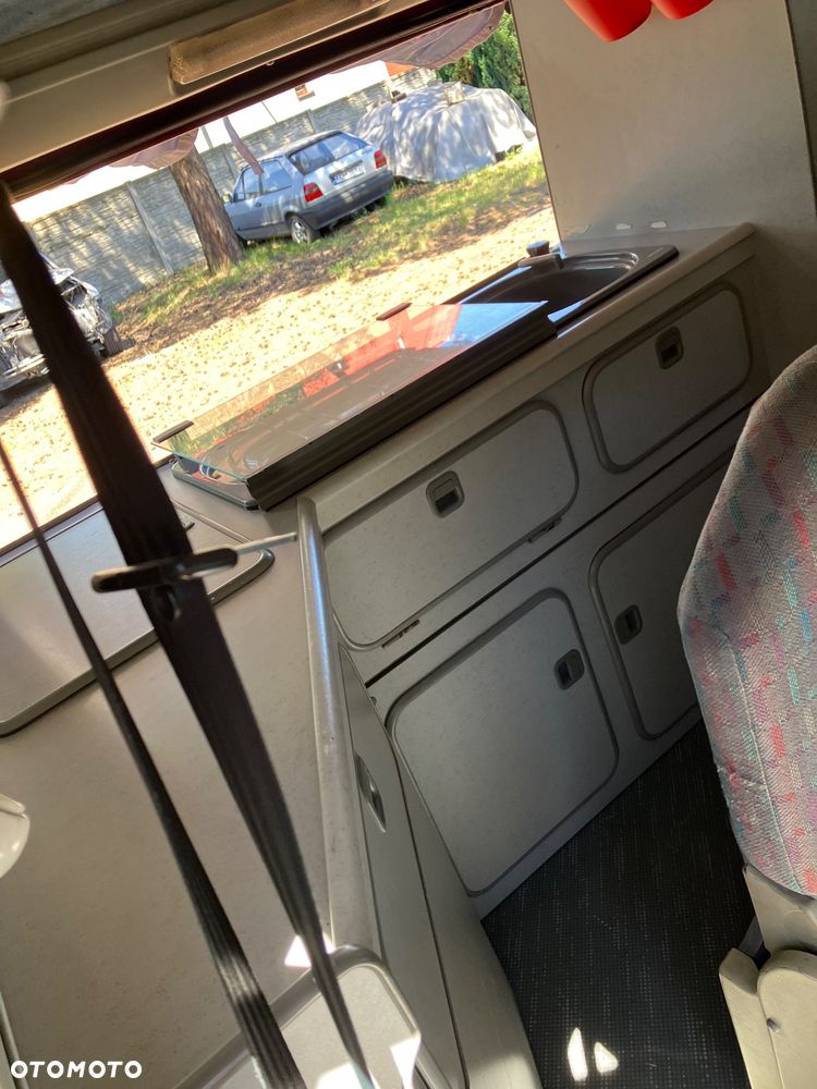 Ford Transit - 13