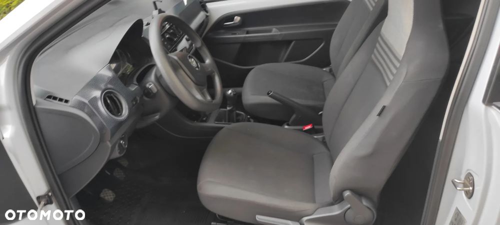 Volkswagen up! 1.0 high Perfectline - 18