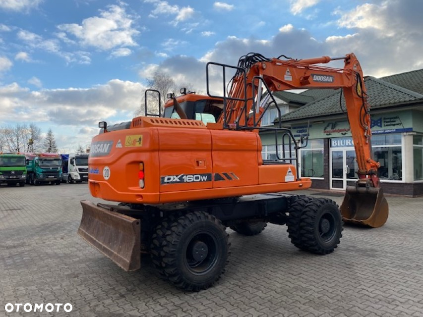 Doosan DX 160 W-3 koparka kołowa 17 ton, z Niemiec - 5