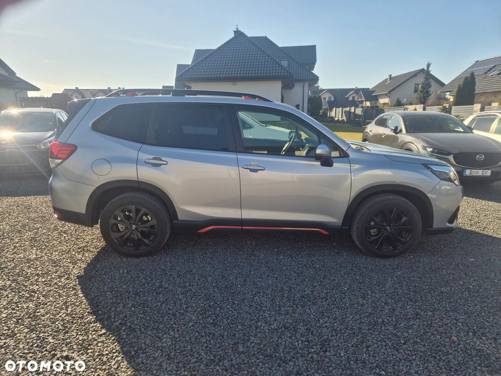 Subaru Forester 2.0XT Lineartronic Sport - 4