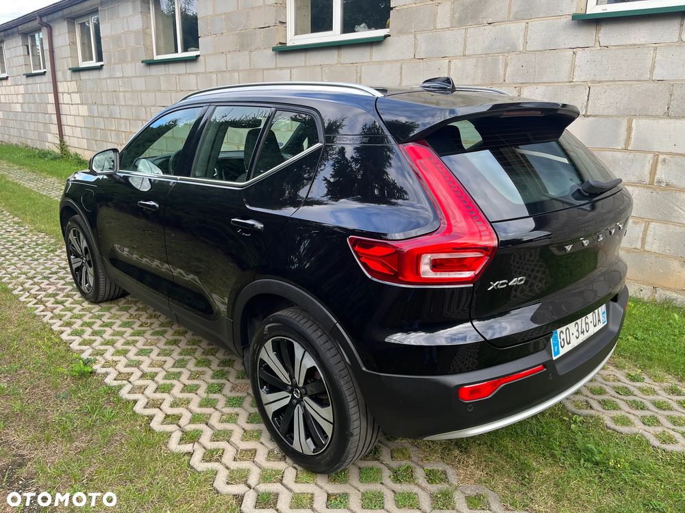 Volvo XC 40 T4 Recharge DKG Ultimate Bright - 11