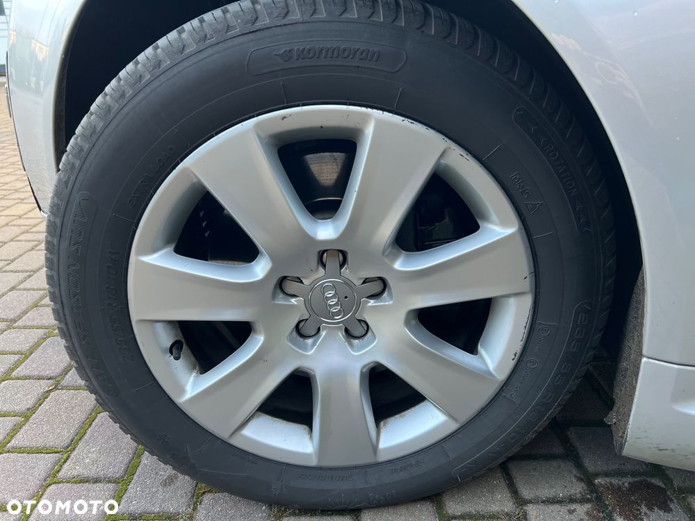 Audi A8 4.2 TDI Quattro - 15