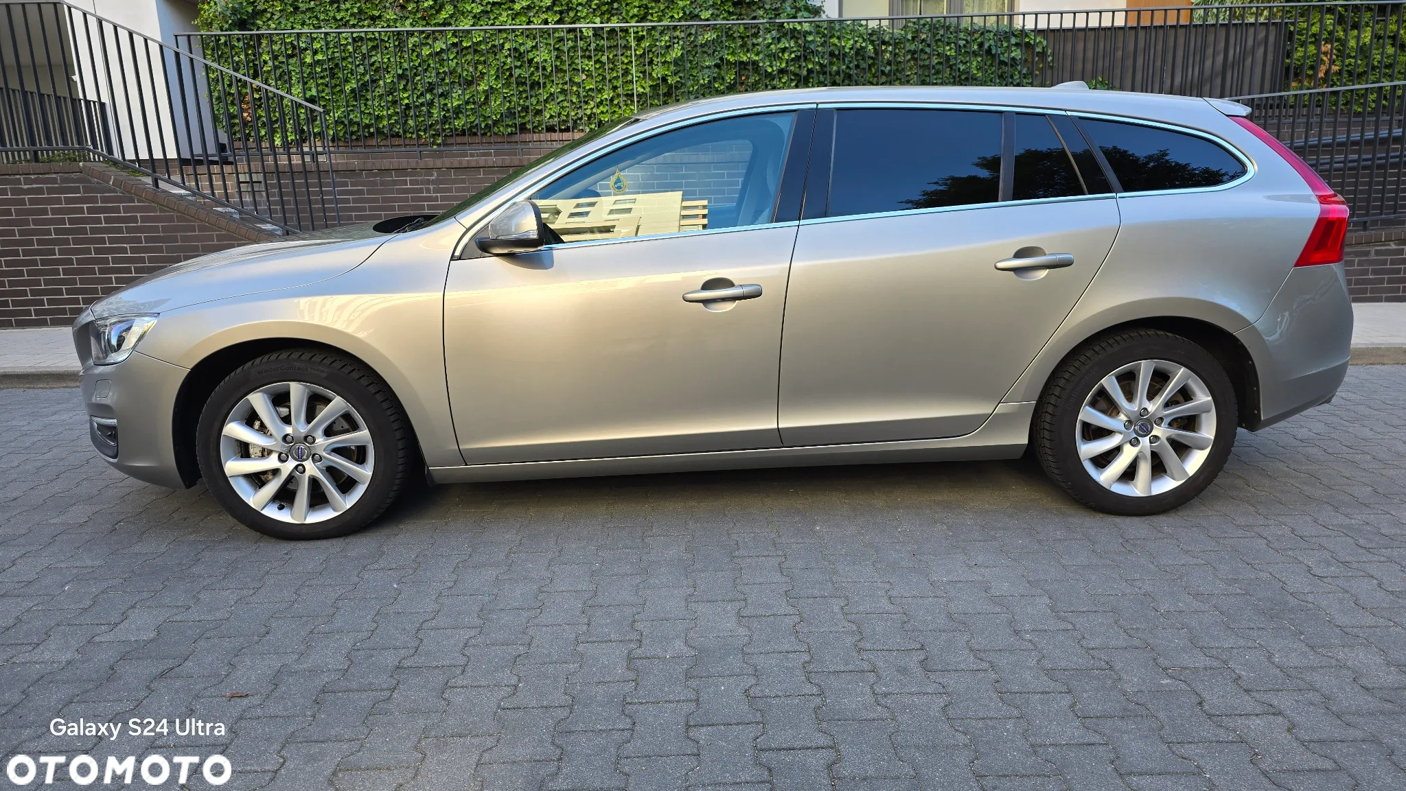 Volvo V60 D4 AWD Summum - 3