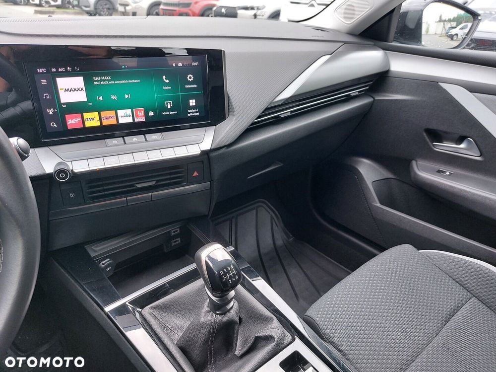 Opel Astra - 18
