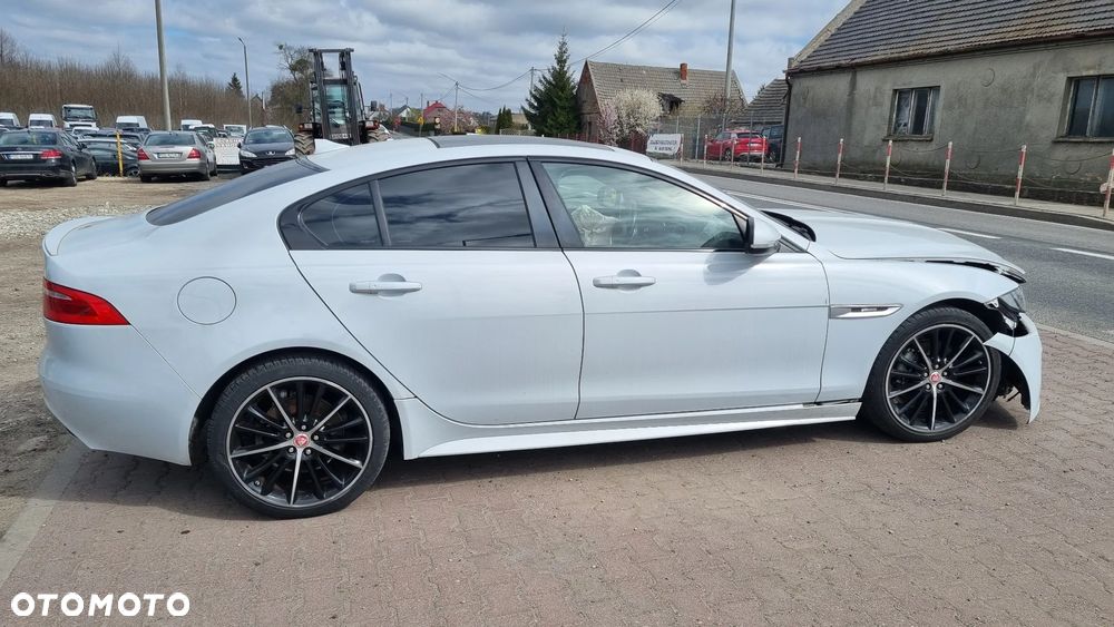 Jaguar XE 20d R-Sport Ingenium Edition - 3