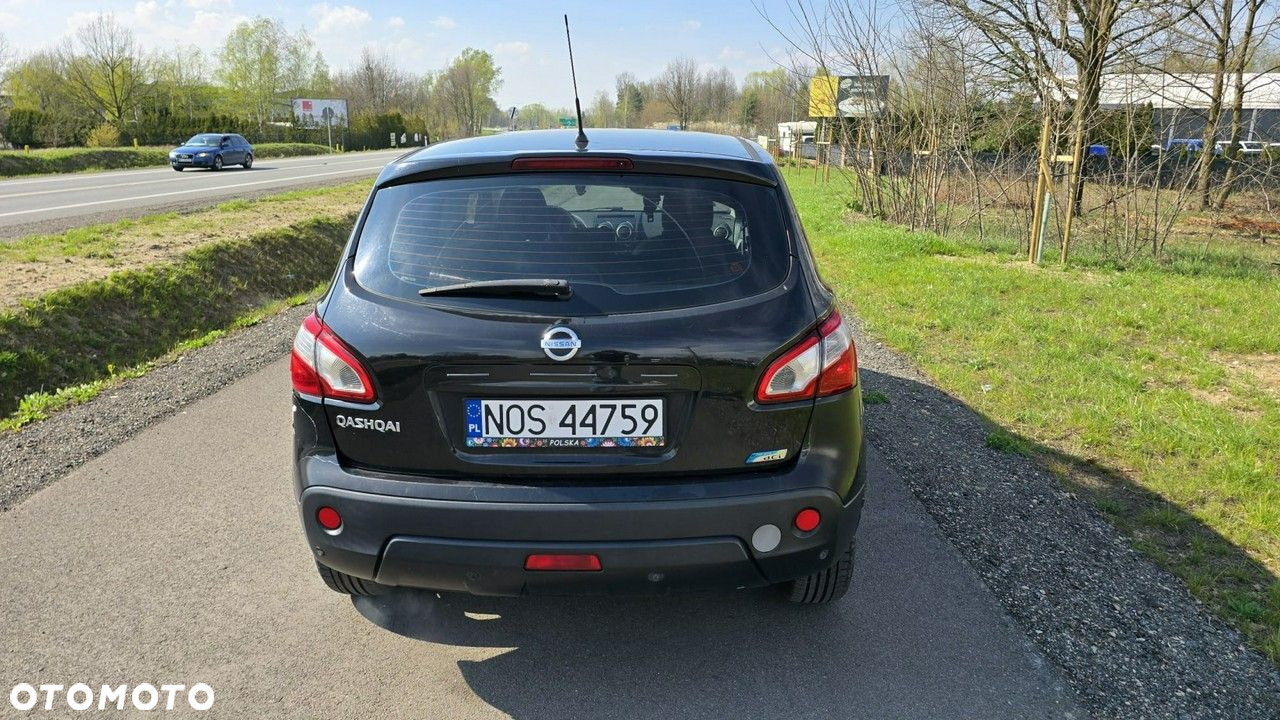 Nissan Qashqai - 4