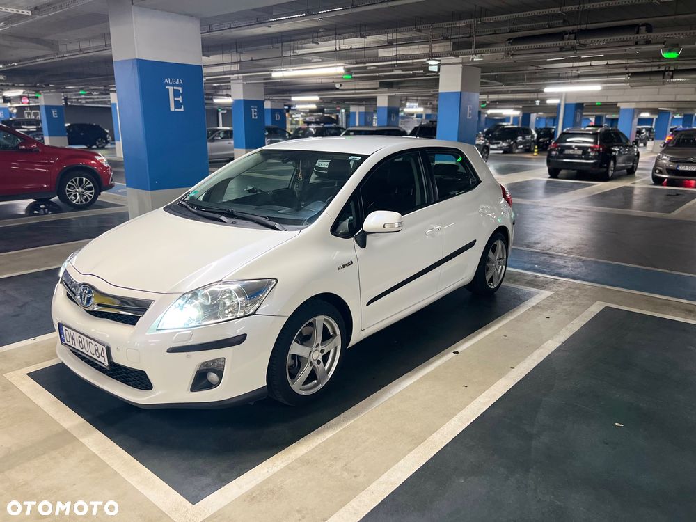 Toyota Auris - 1