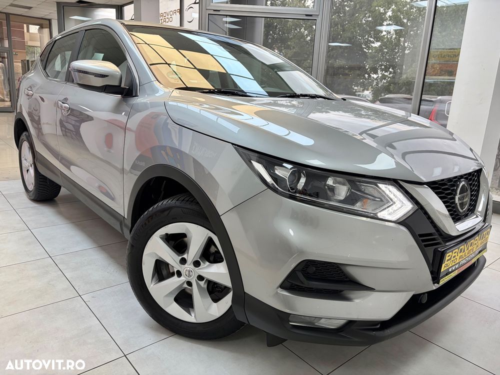 Nissan Qashqai 1.3 DIG-T SHIRO - 1