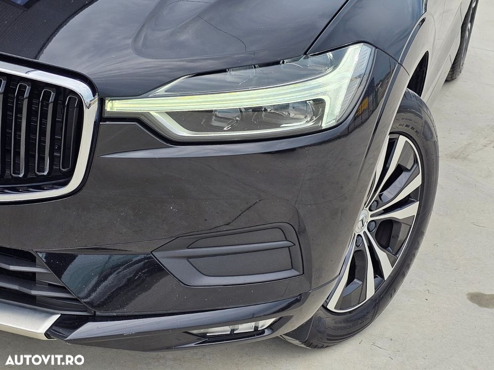 Volvo XC 60 D5 AWD Geartronic RDesign - 10