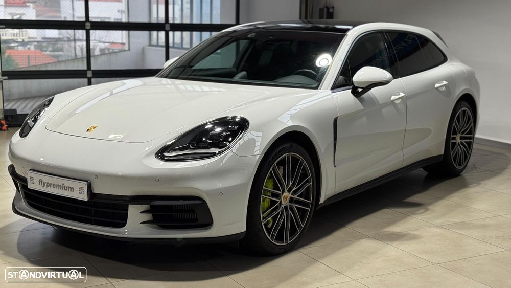 Porsche Panamera Sport Turismo 4 E-Hybrid - 5