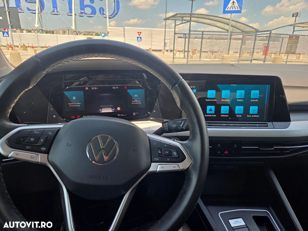 Volkswagen Golf 1.5 eTSI ACT DSG MHEV Life - 2