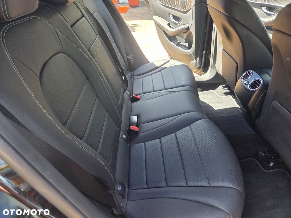 Mercedes-Benz GLC 220 d 4-Matic - 22