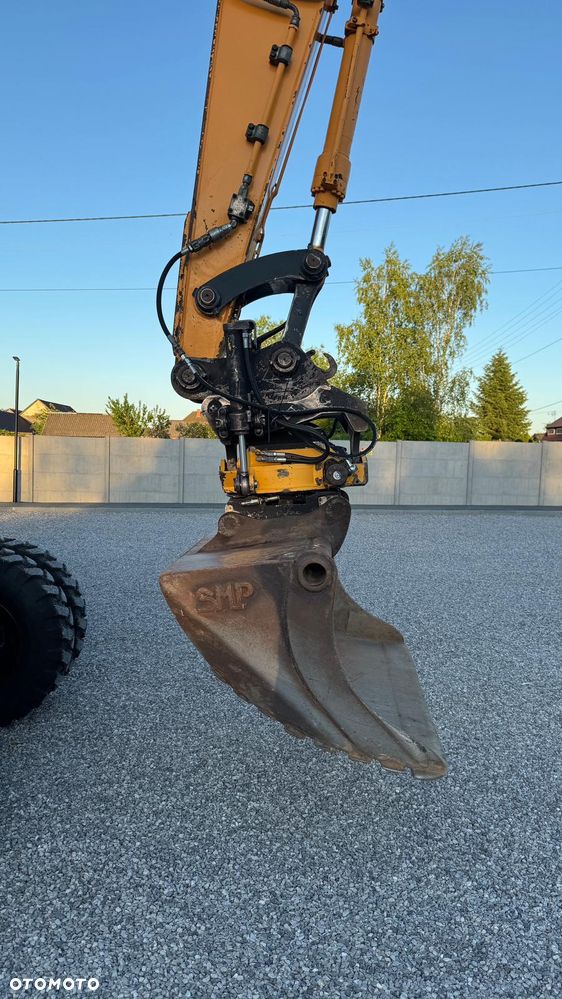 Hyundai Robex 140 - 5