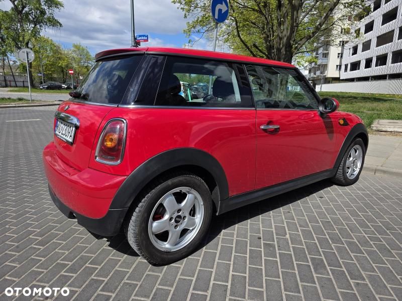 MINI ONE - 18