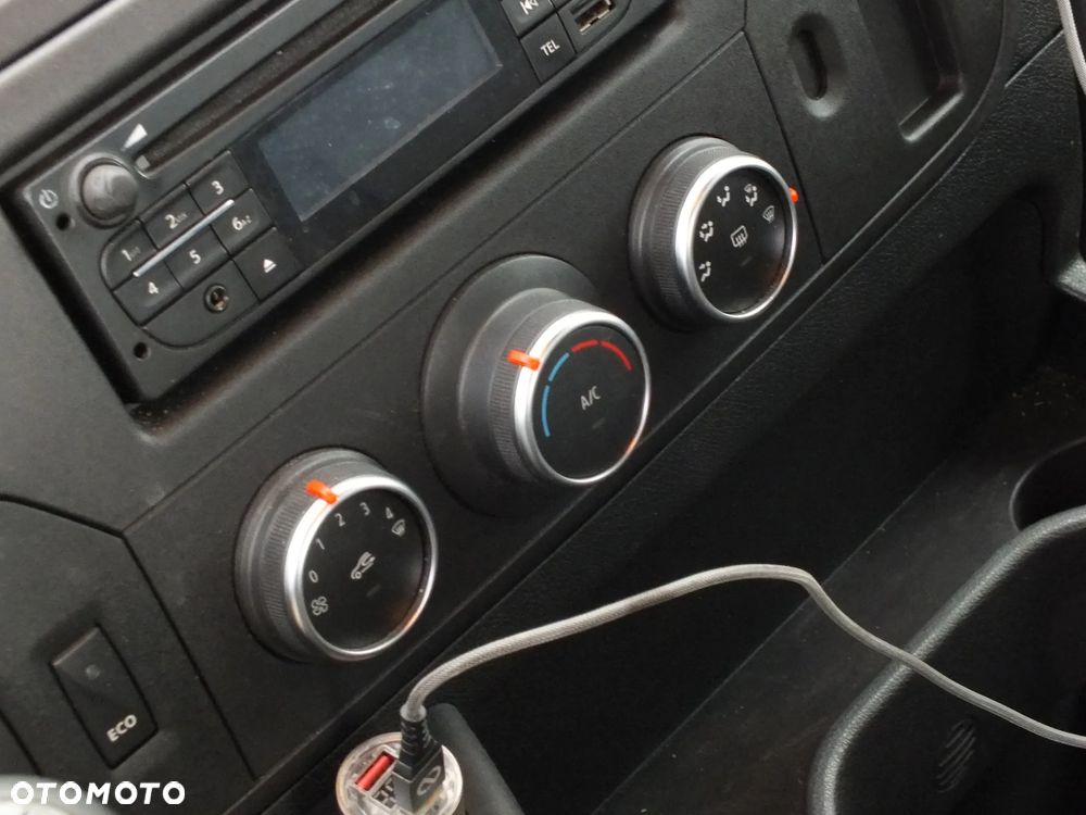 Nissan NV400 / Master - 11
